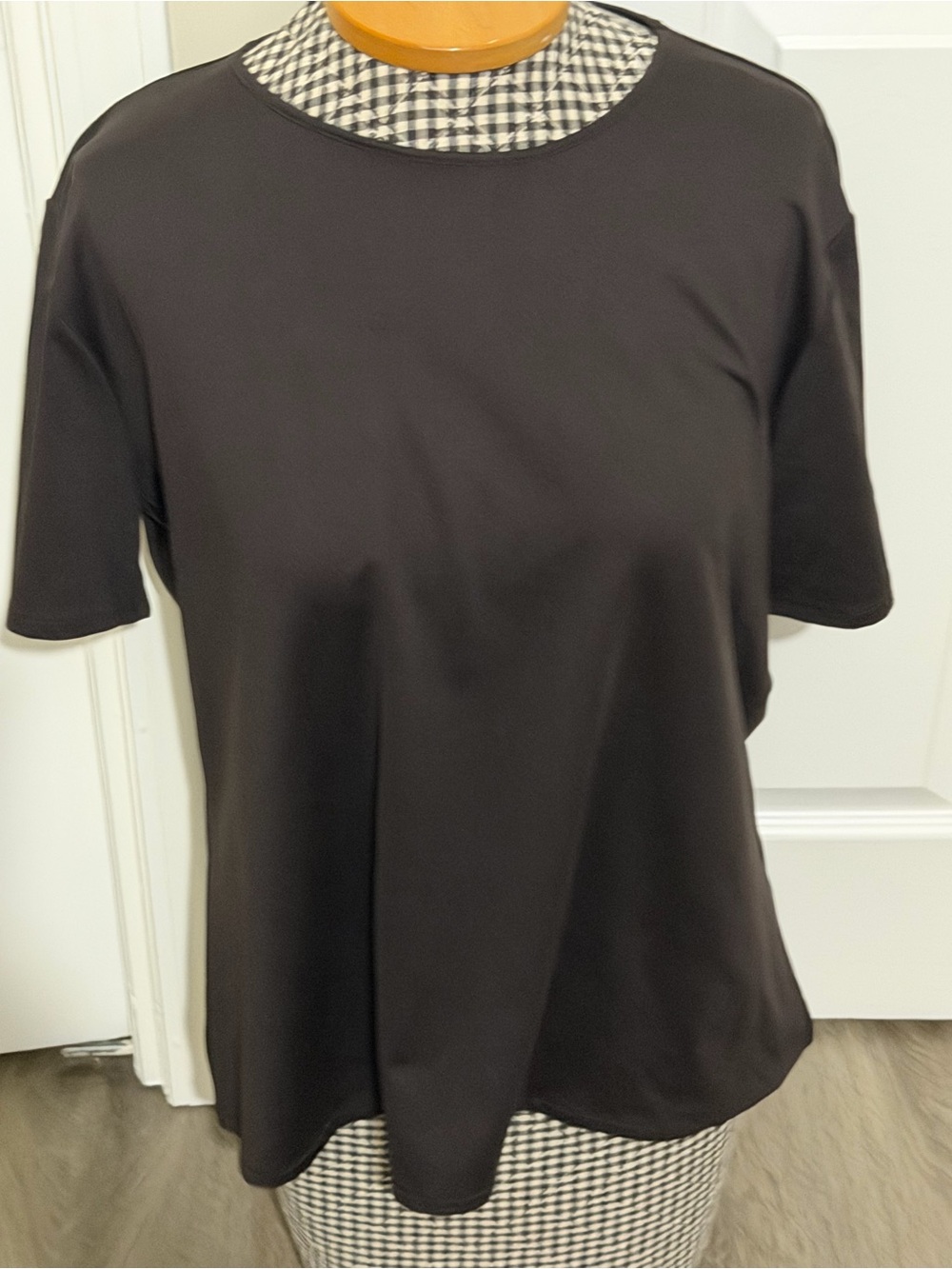 Nwt Oscar de la Renta Black Short Sleeve Crewneck Tee 2x